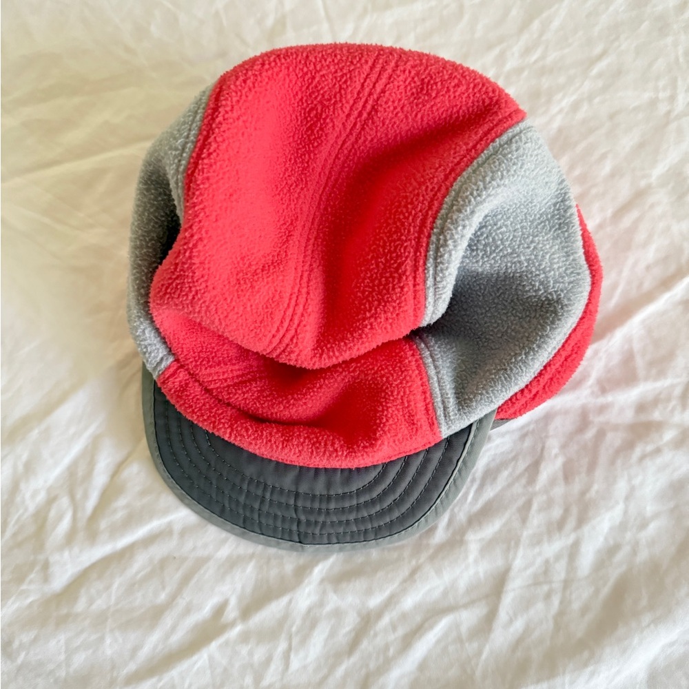 Sunday Afternoons Infant SnowFlip Fleece Cap- Reversible Red & Gray 6-12 months